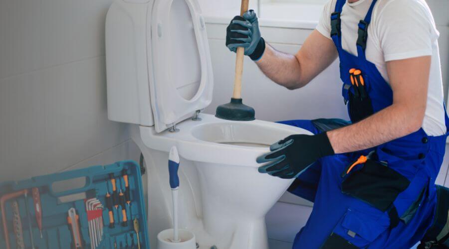 Professional bathroom faucet installation in Largo, FL